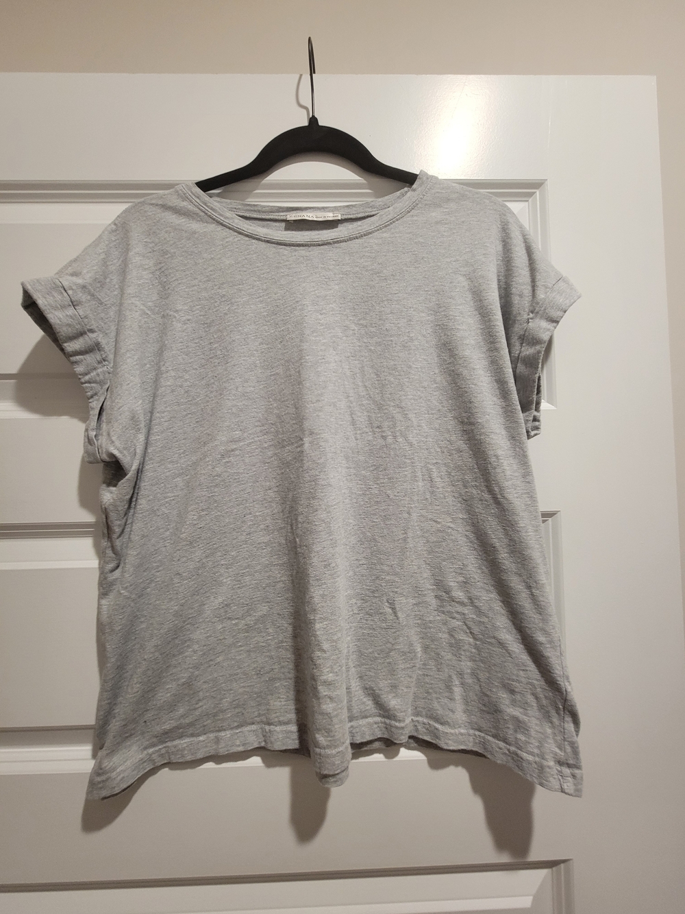 Zenana Outfitters Light Gray Rolled-Sleeve Short Sleeve Tee